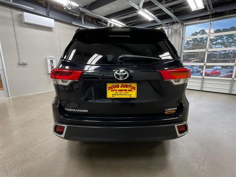 2017 TOYOTA HIGHLANDER LIMITED