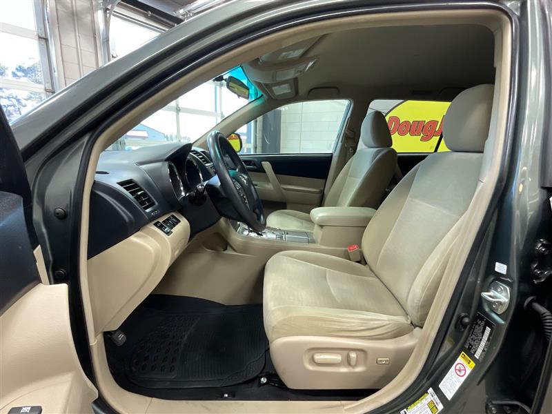 2013 TOYOTA HIGHLANDER 