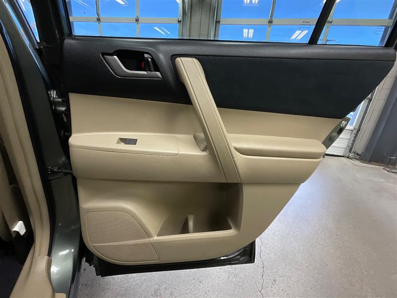 2013 TOYOTA HIGHLANDER 