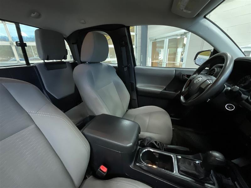 2017 TOYOTA TACOMA SR