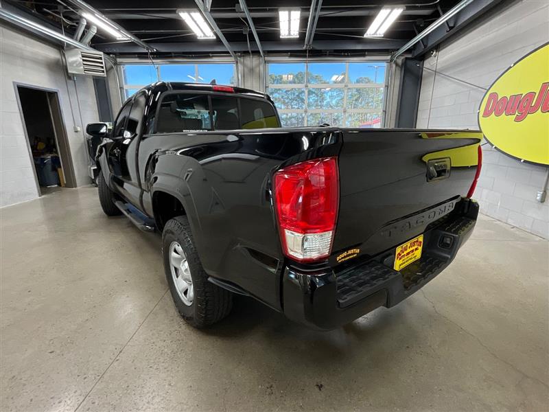 2017 TOYOTA TACOMA SR