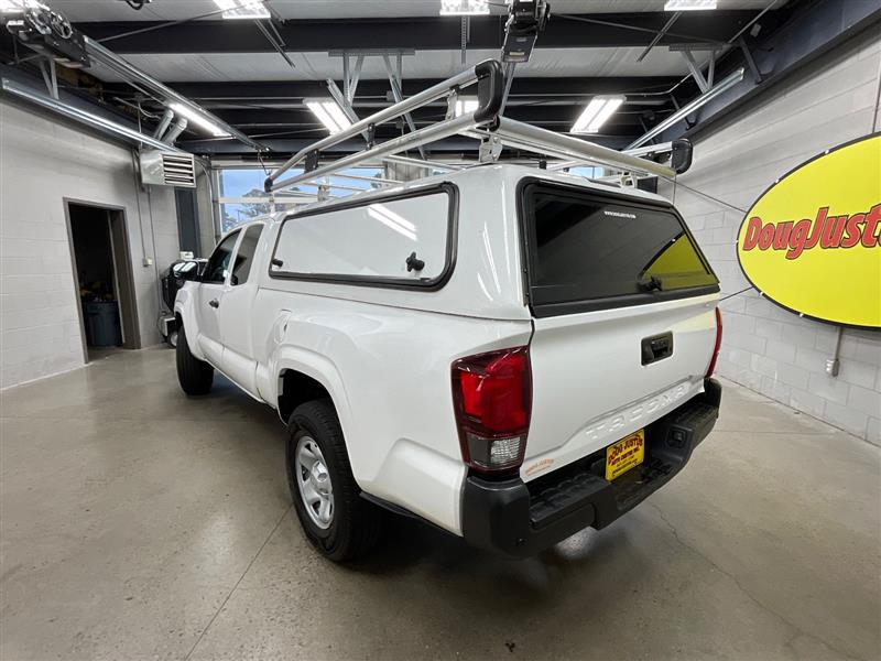 2019 TOYOTA TACOMA SR