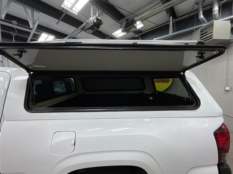 2019 TOYOTA TACOMA SR