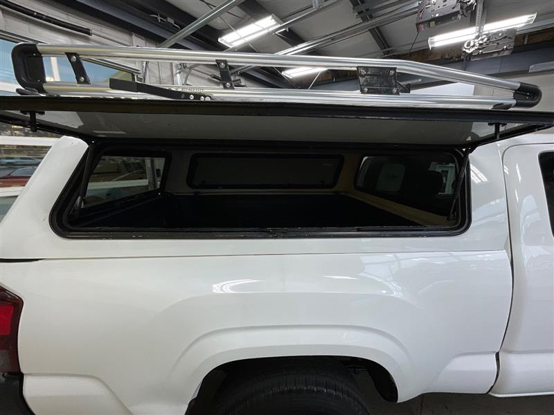 2019 TOYOTA TACOMA SR