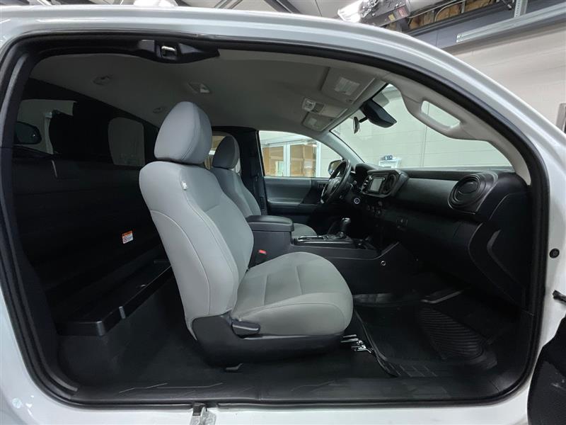 2019 TOYOTA TACOMA SR