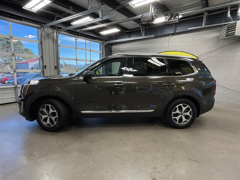2022 KIA TELLURIDE EX