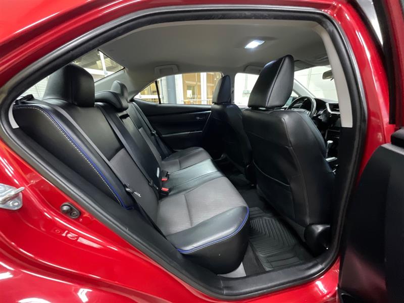 2017 TOYOTA COROLLA SE