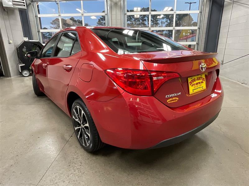 2017 TOYOTA COROLLA SE