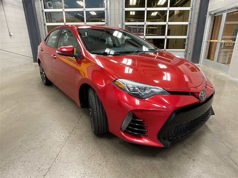 2017 TOYOTA COROLLA SE