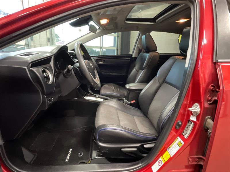 2019 TOYOTA COROLLA SE