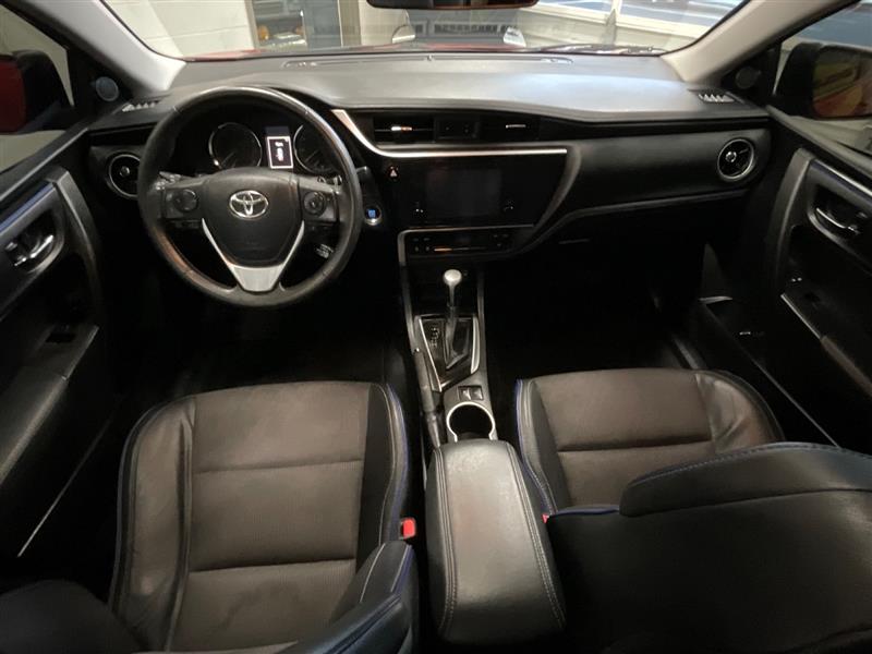 2019 TOYOTA COROLLA SE