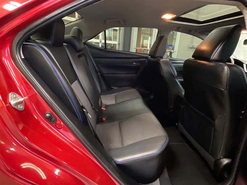 2019 TOYOTA COROLLA SE