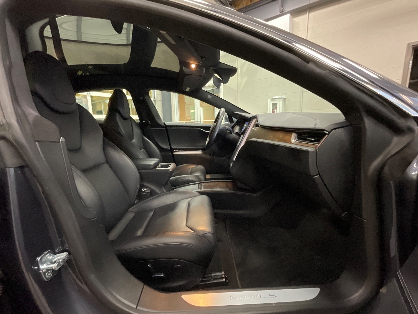 2019 Tesla Model S 75D photo 21
