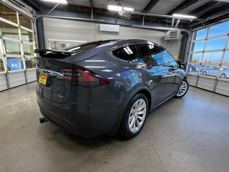 2018 TESLA MODEL X 75D
