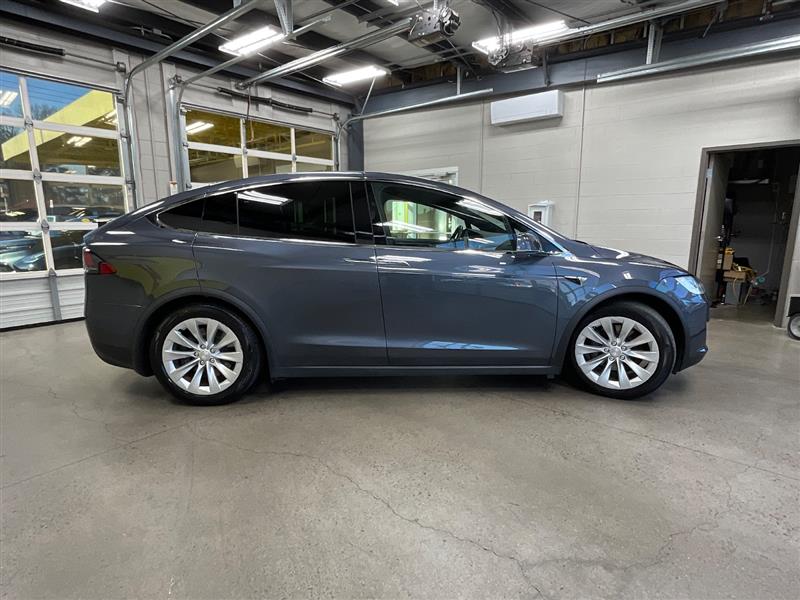 2018 TESLA MODEL X 75D