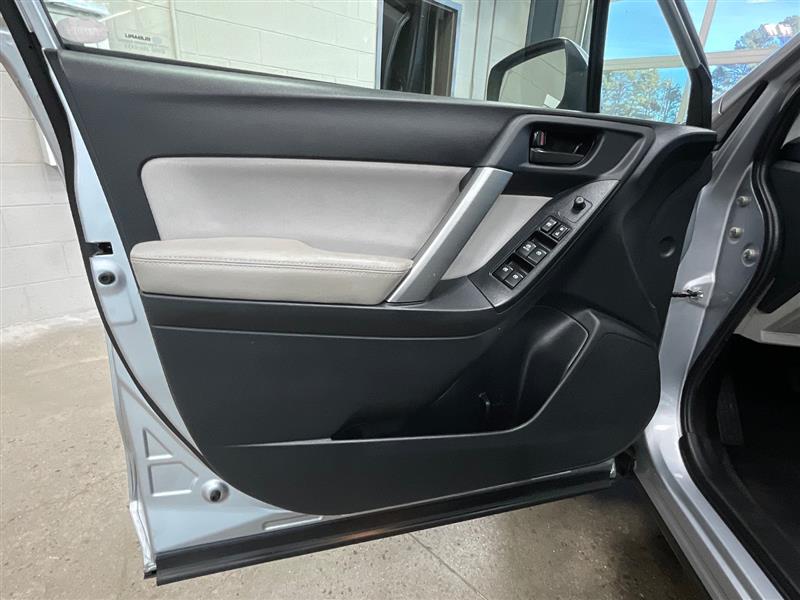 2016 SUBARU FORESTER 2.5I PREMIUM