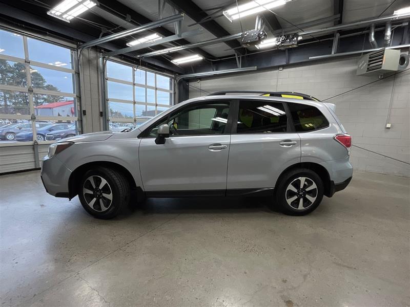 2017 SUBARU FORESTER PREMIUM