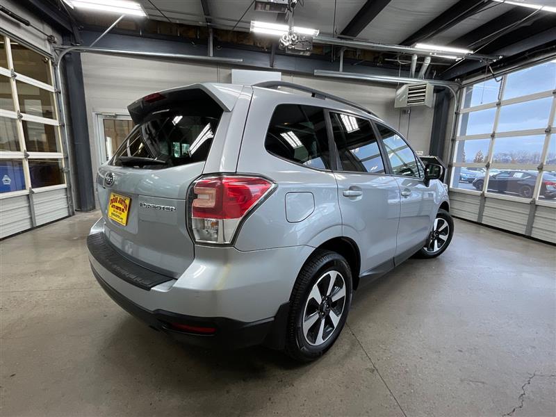 2017 SUBARU FORESTER PREMIUM