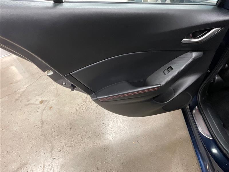 2016 MAZDA MAZDA3 I GRAND TOURING