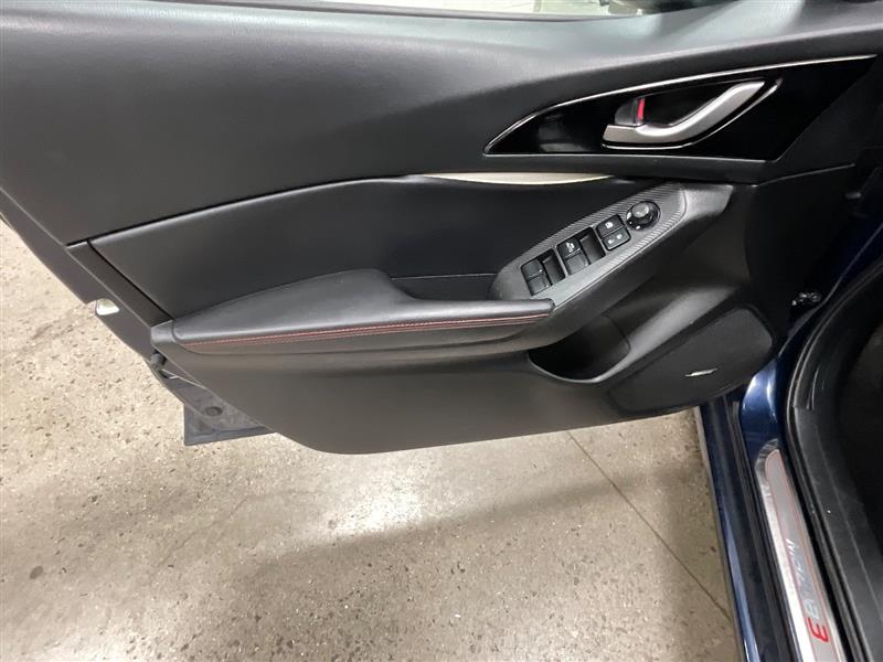 2016 MAZDA MAZDA3 I GRAND TOURING