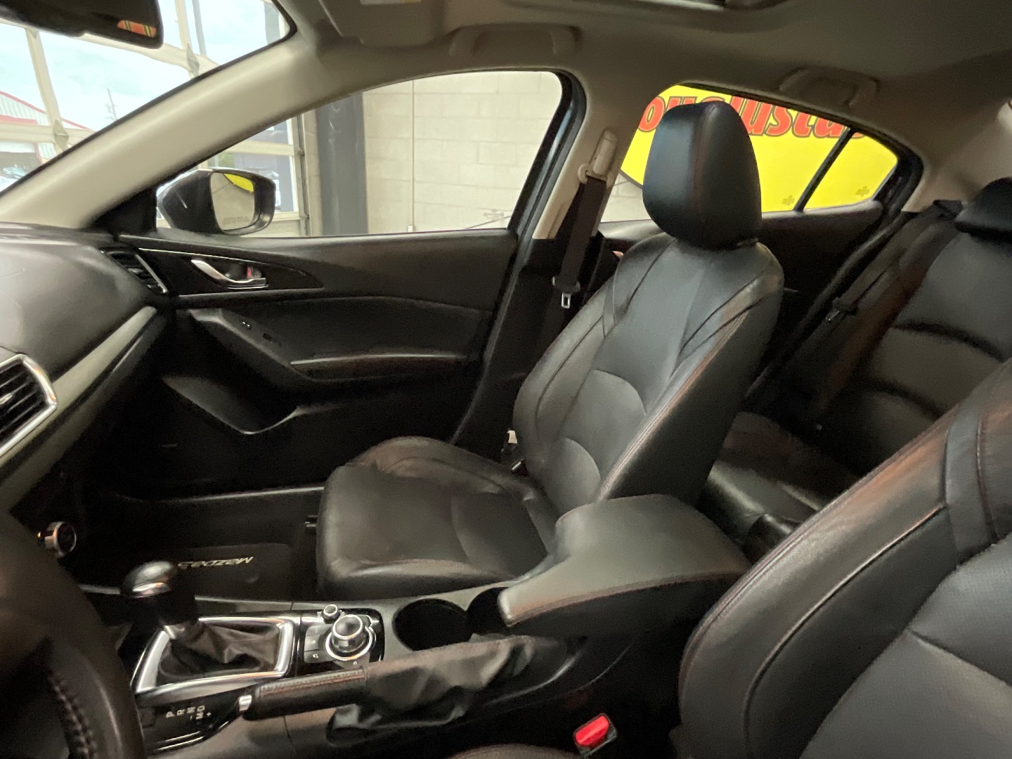 2014 Mazda Mazda3 s Grand Touring photo 11