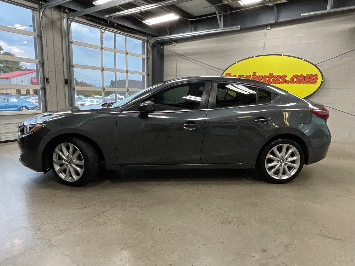 2014 Mazda Mazda3 s Grand Touring photo 2