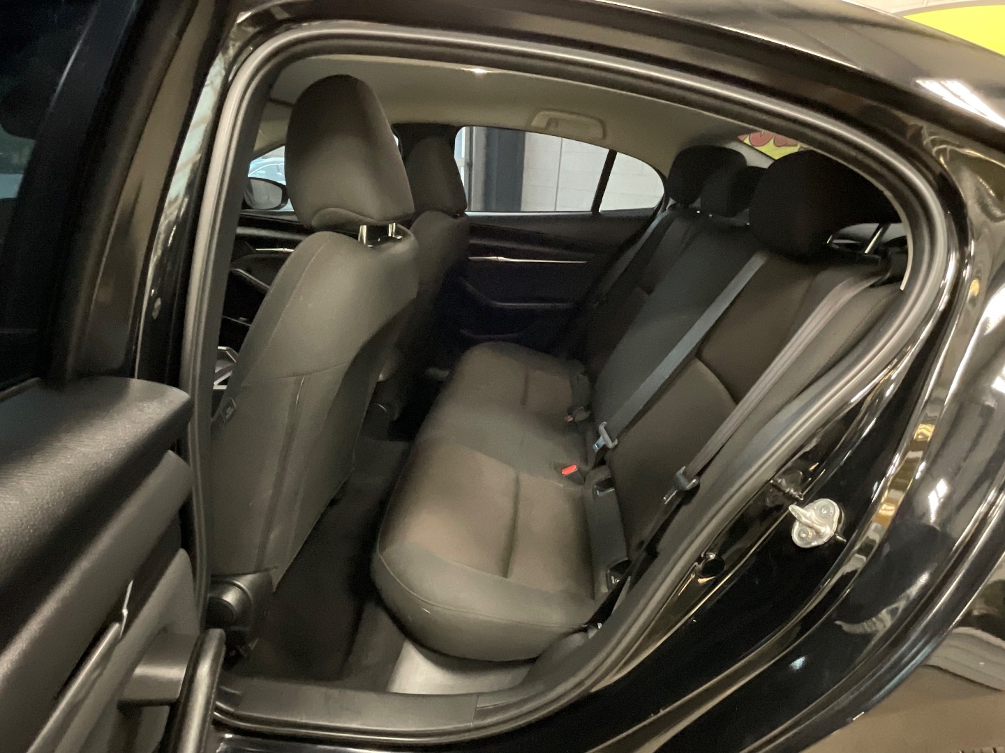 2021 Mazda Mazda3 2.5 s photo 12