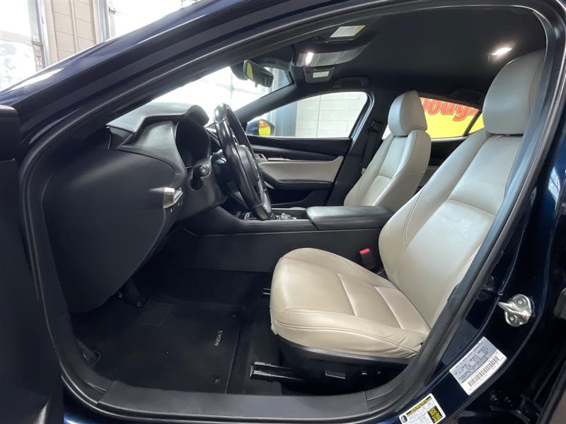 2019 MAZDA MAZDA3 PREFERRED PACKAGE