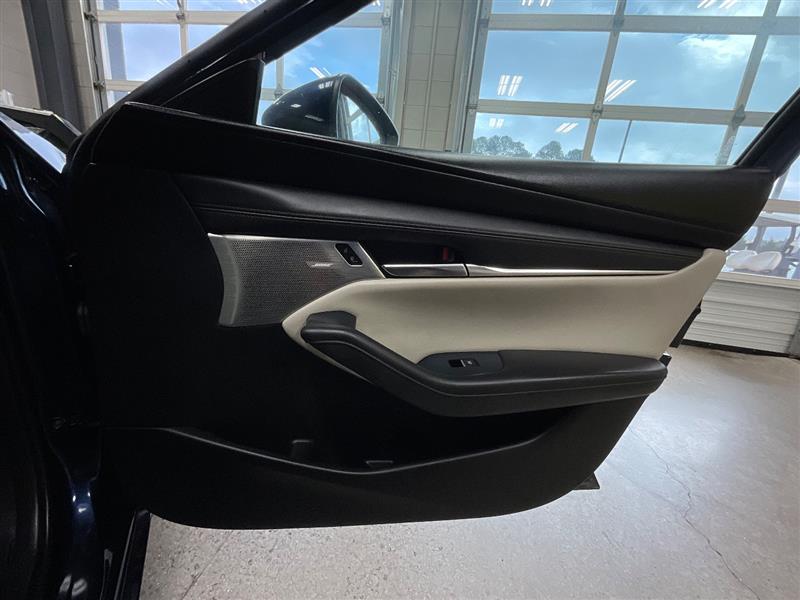 2019 MAZDA MAZDA3 PREFERRED PACKAGE