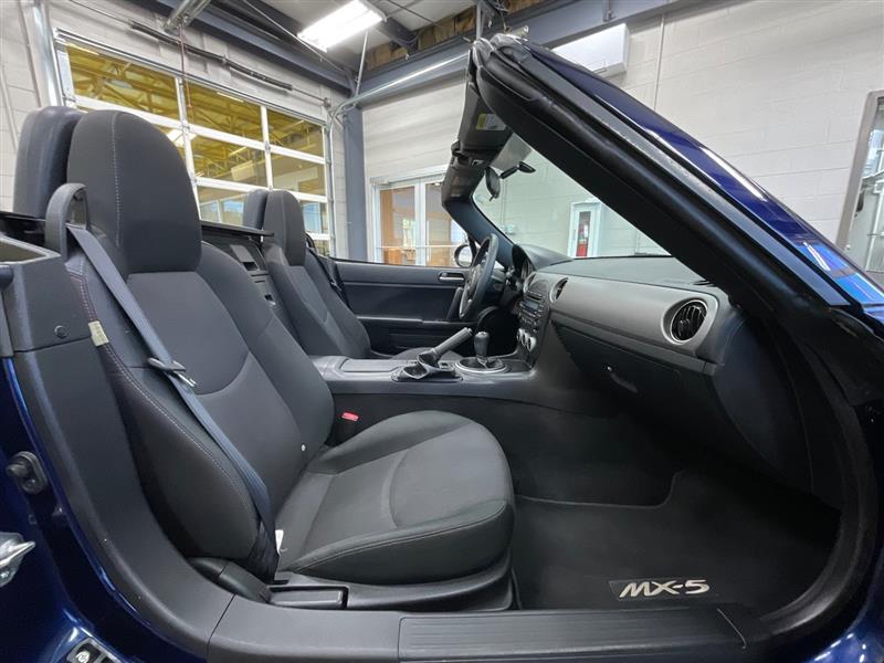 2012 MAZDA MX-5 MIATA SPORT