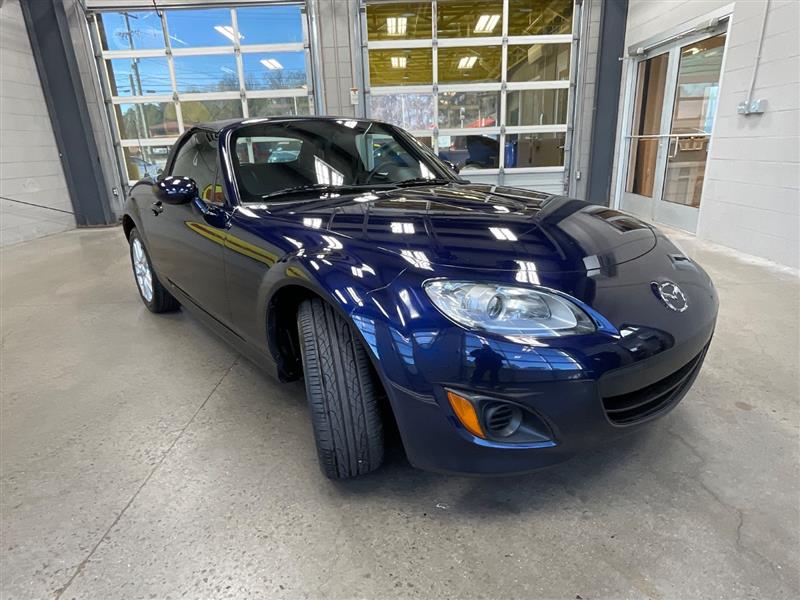 2012 MAZDA MX-5 MIATA SPORT