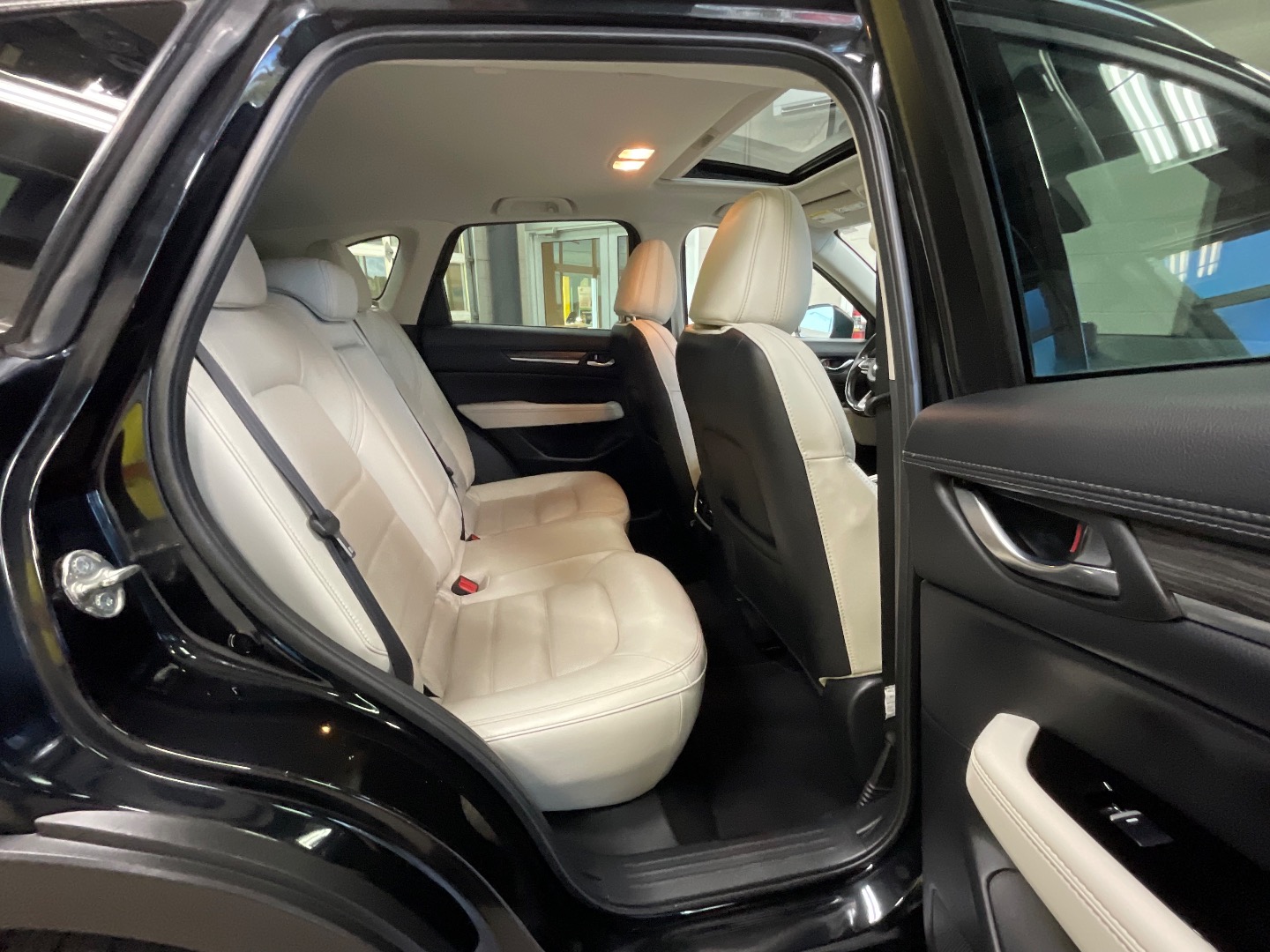 2018 Mazda CX-5 Grand Touring photo 21
