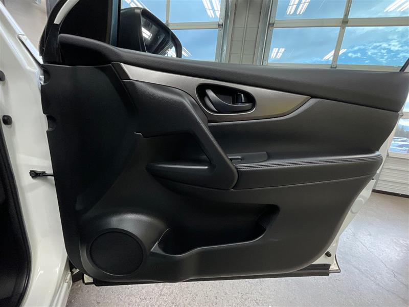 2018 NISSAN ROGUE SPORT S