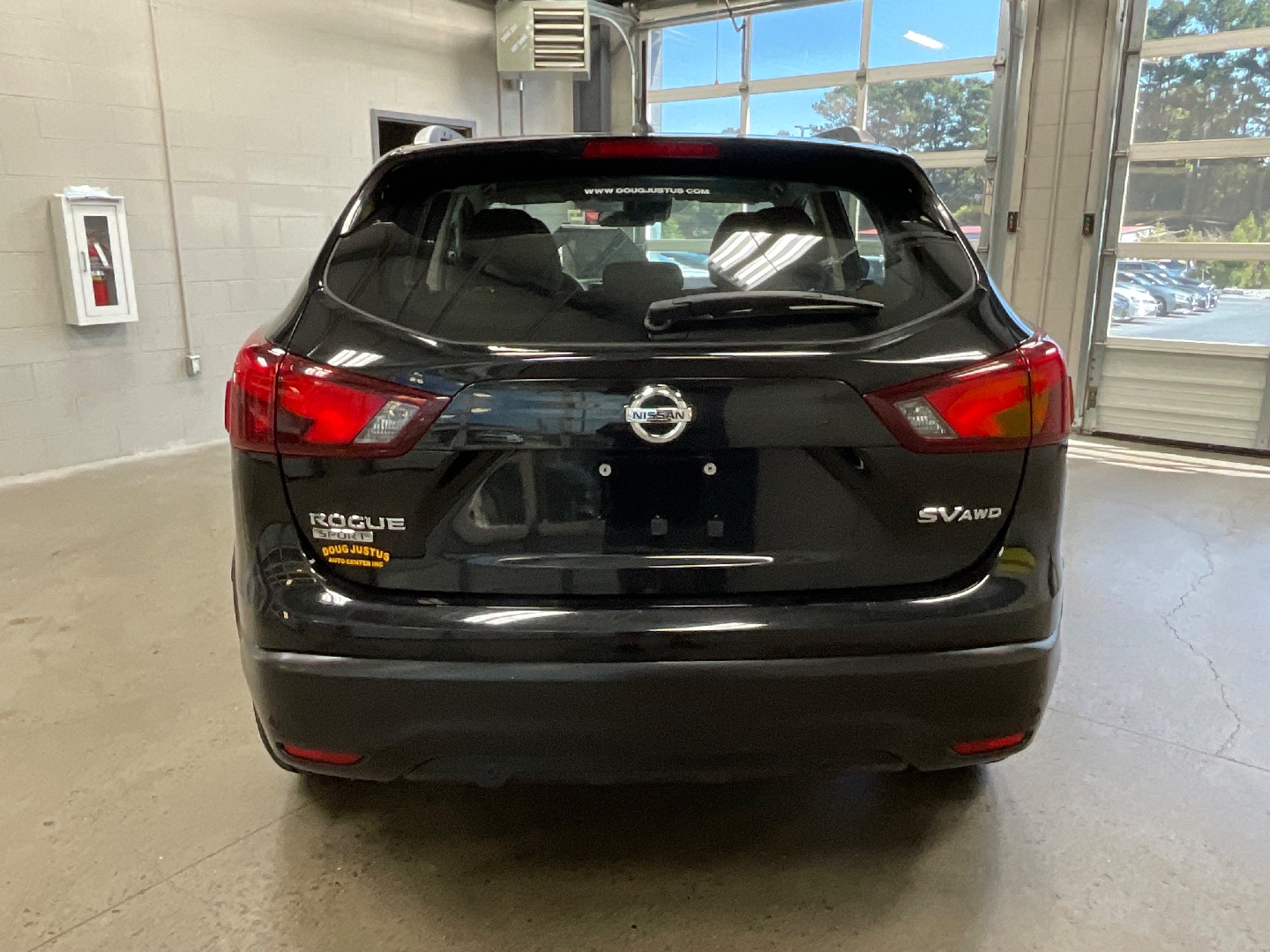 2019 Nissan Rogue Sport SV photo 3