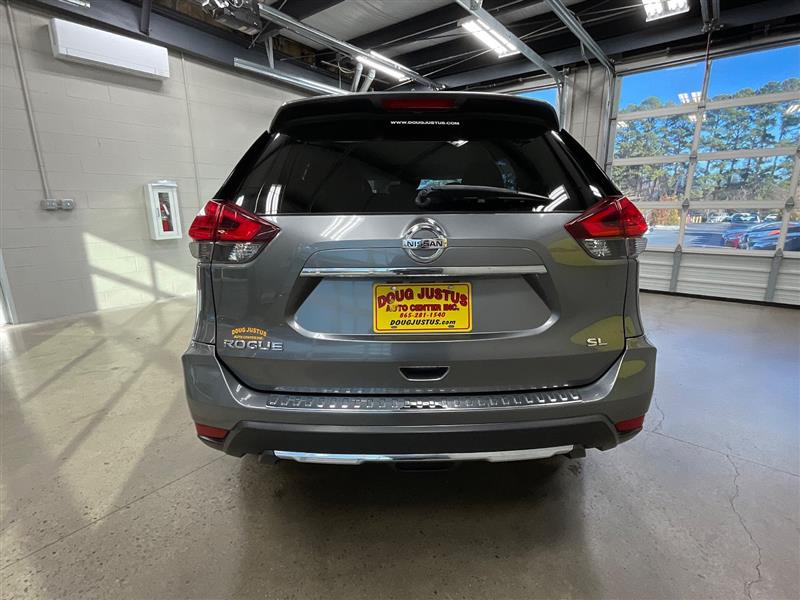 2017 NISSAN ROGUE SL