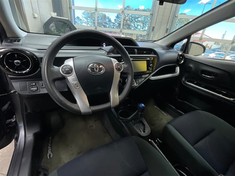 2015 TOYOTA PRIUS C Three