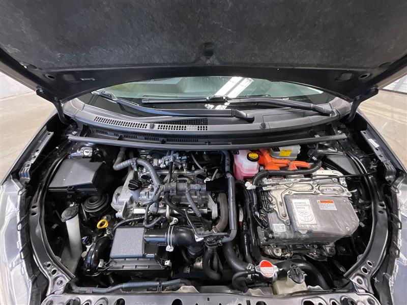 2015 TOYOTA PRIUS C Three