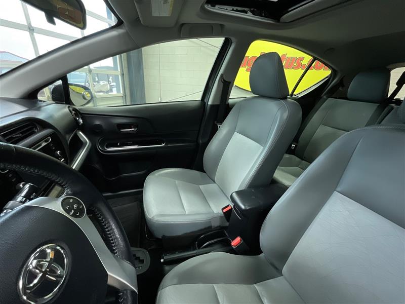 2015 TOYOTA PRIUS C Four