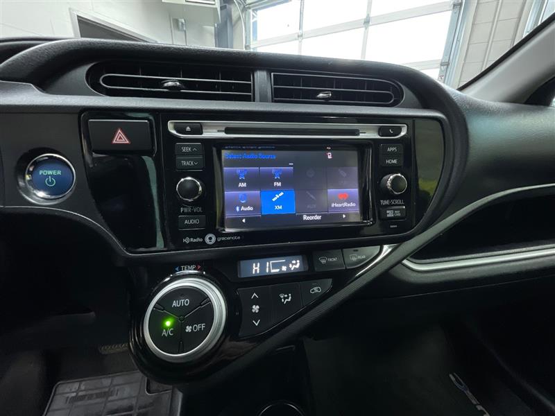 2015 TOYOTA PRIUS C Four