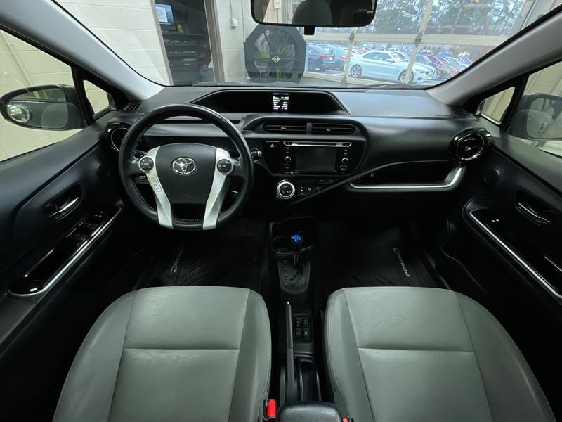 2015 TOYOTA PRIUS C Four