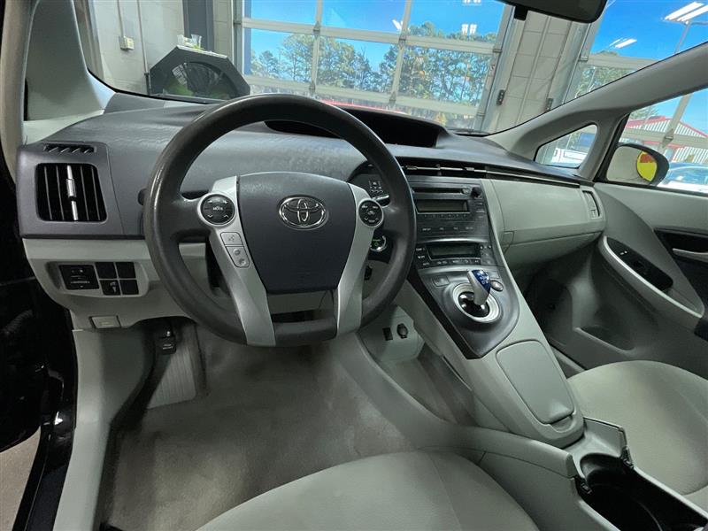 2010 TOYOTA PRIUS II