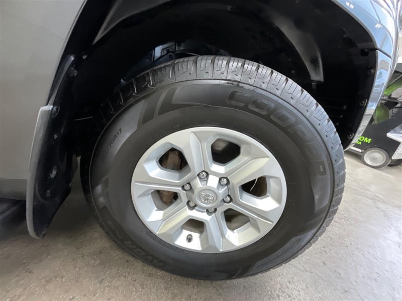 2018 TOYOTA 4RUNNER SR5