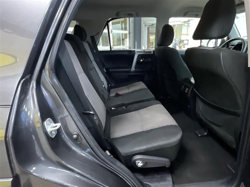 2017 TOYOTA 4RUNNER SR5