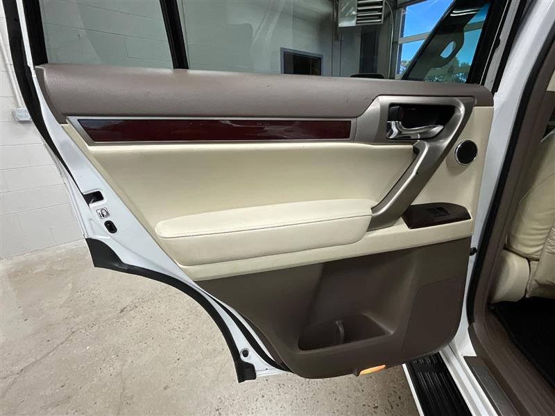 2014 LEXUS GX 460 Luxury