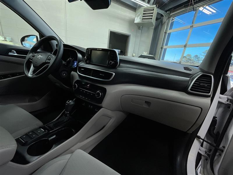 2019 HYUNDAI TUCSON SE