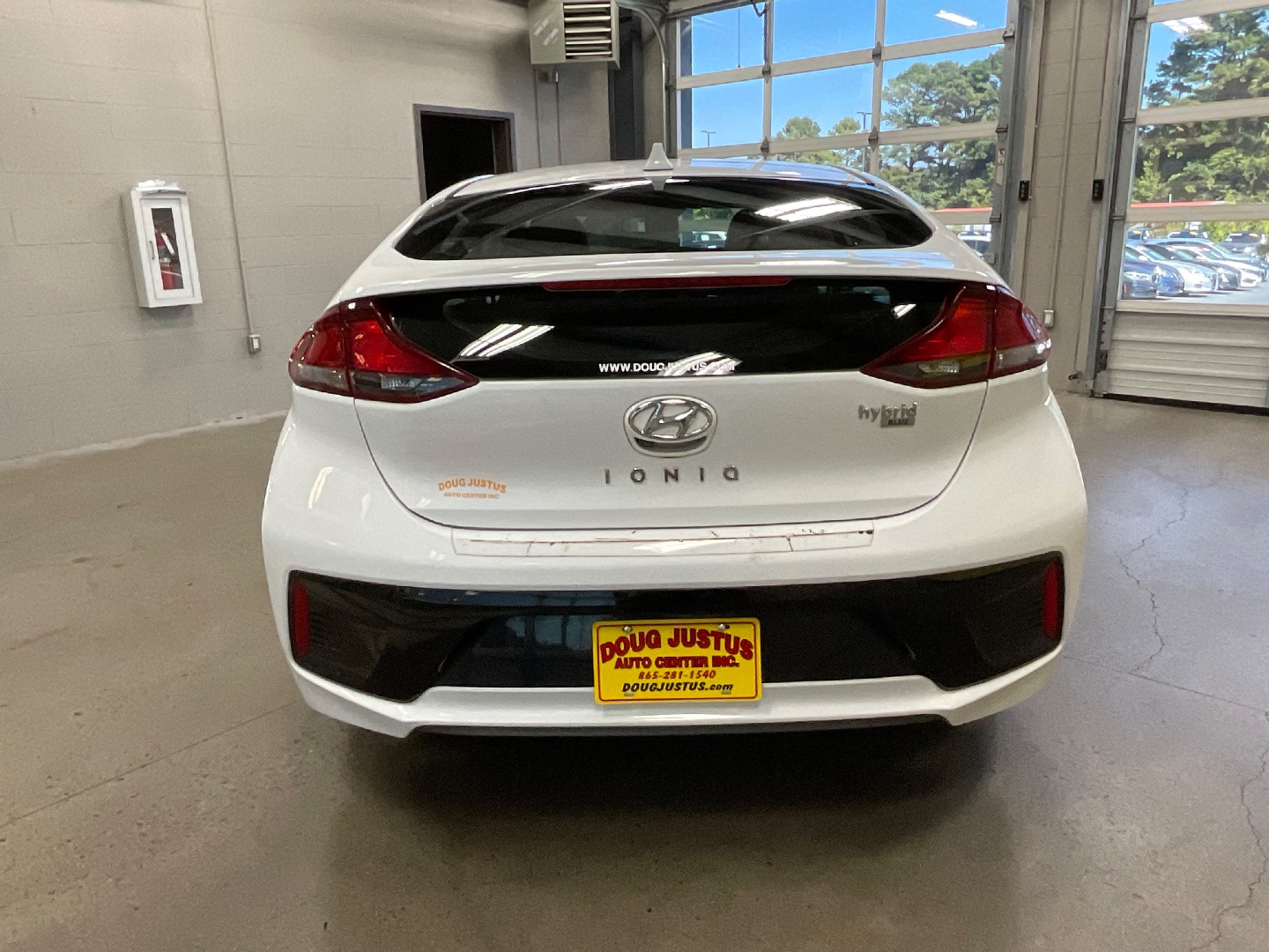2017 Hyundai Ioniq Blue photo 3