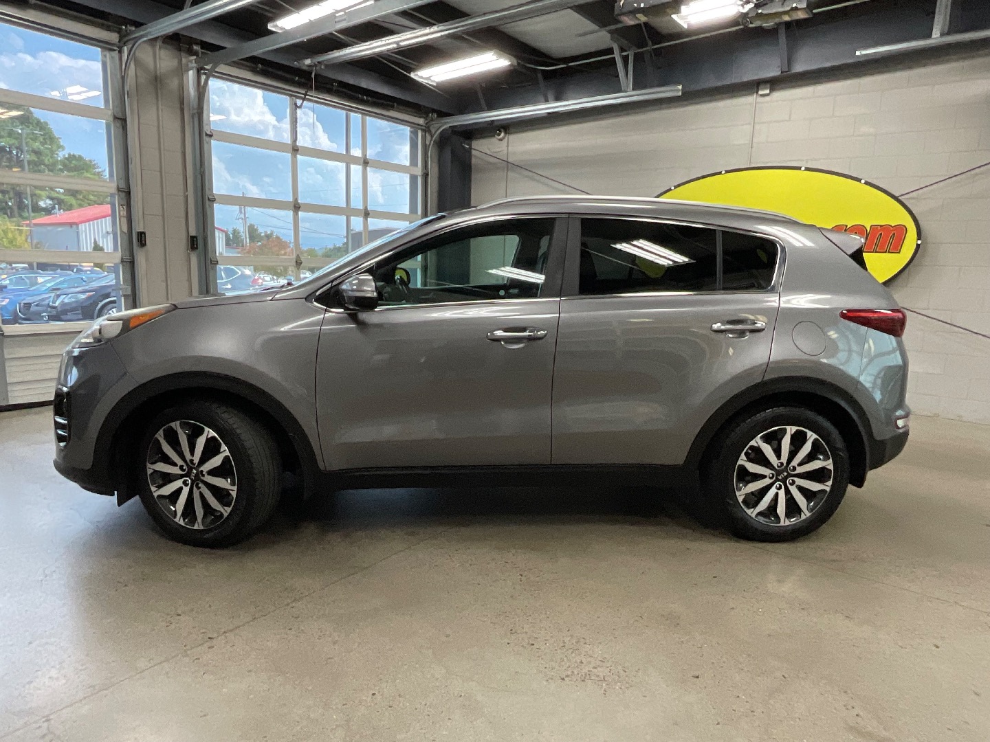 2018 Kia Sportage EX photo 2