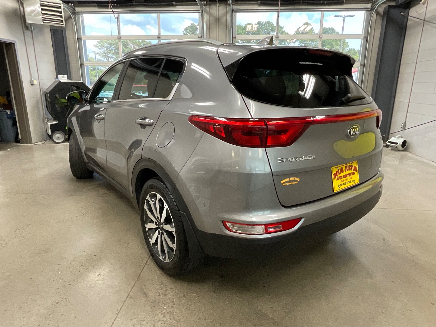 2018 Kia Sportage EX photo 3