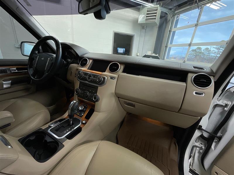 2011 LAND ROVER LR4 