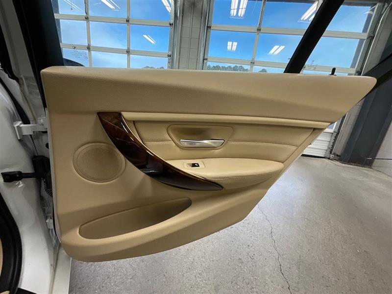 2013 BMW 3 SERIES 328i